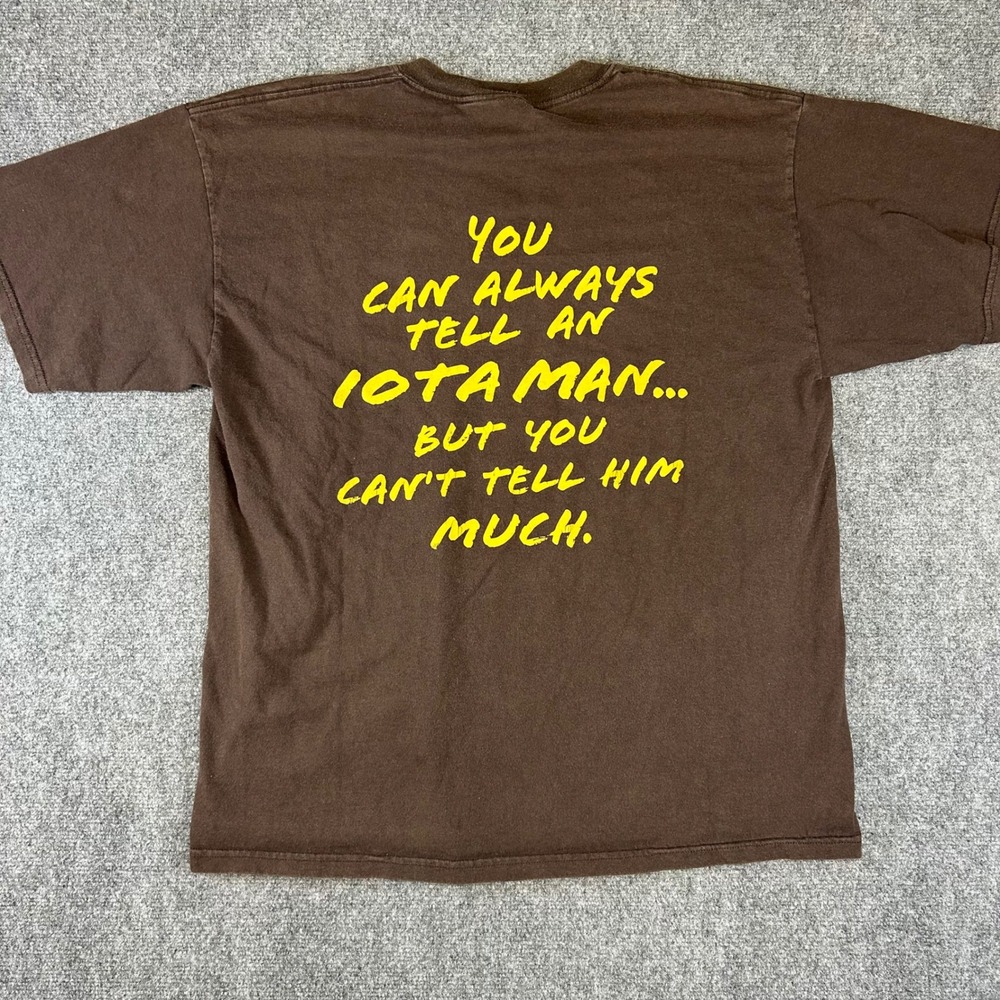 Gildan Iota Phi Theta OW-OW! Fraternity Graphic T-Shirt Brown XL Mens Humor - Picture 5 of 7